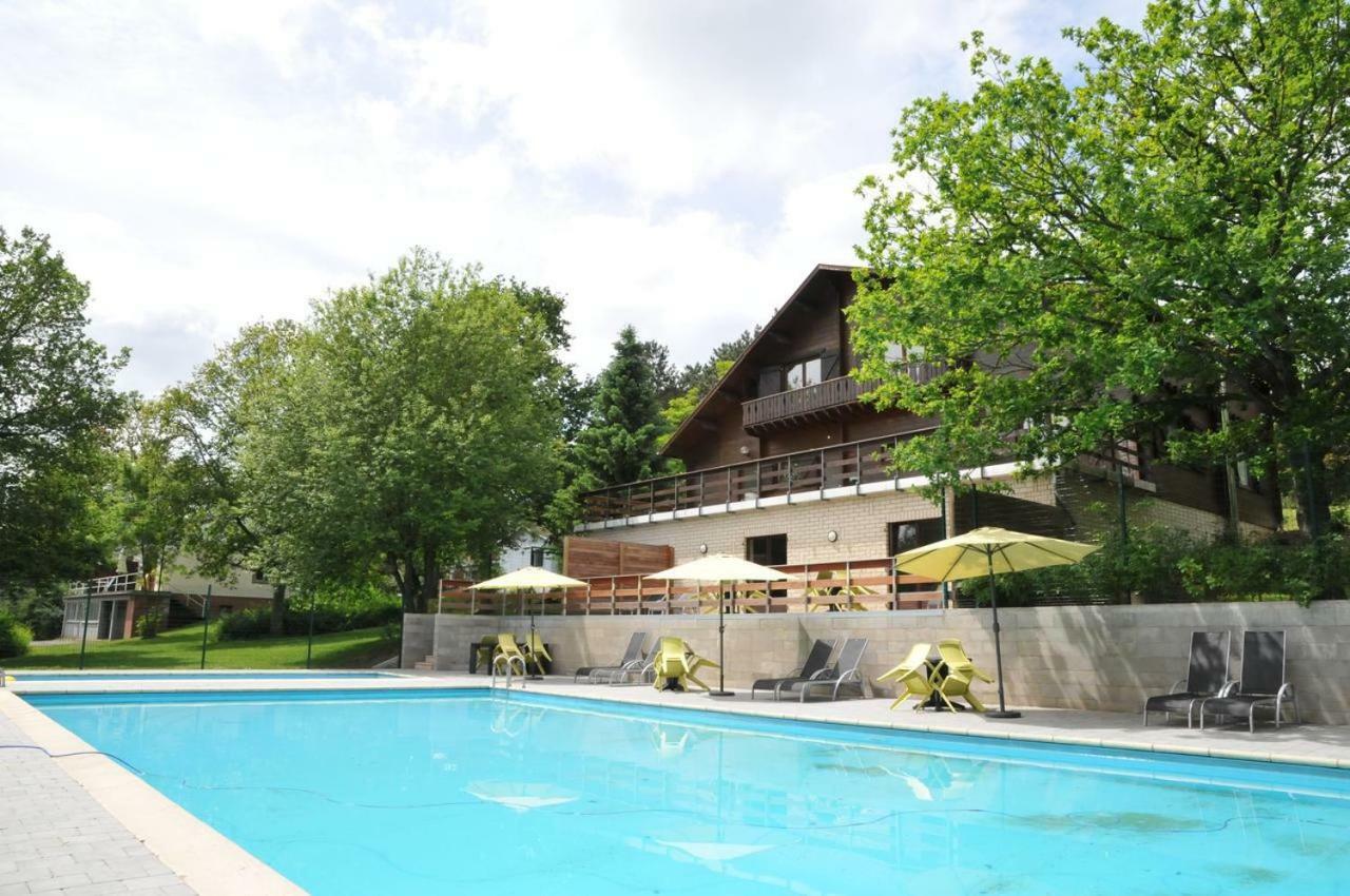 Chalet Des Coucous Villa Waulsort ภายนอก รูปภาพ
