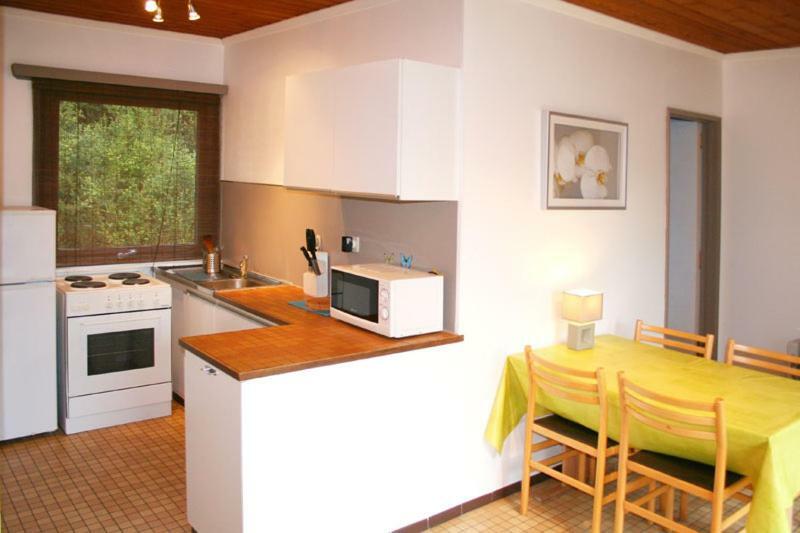 Chalet Des Coucous Villa Waulsort ภายนอก รูปภาพ